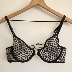 Victoria's Secret Starburst Embroidered Front Clasp Unlimed Demi Bra Sz. 36B